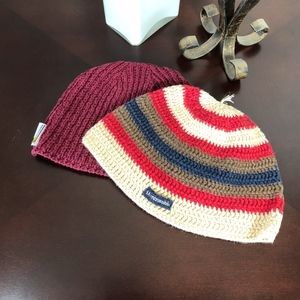 Abercombie & Finch winter hats - Lot of 2